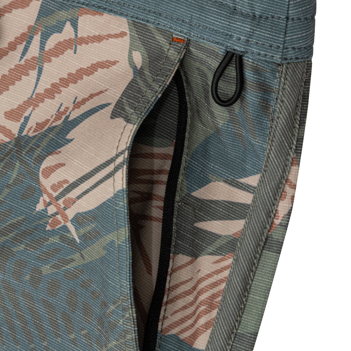 Hawaiian Brushstroke Cruiser Shorts